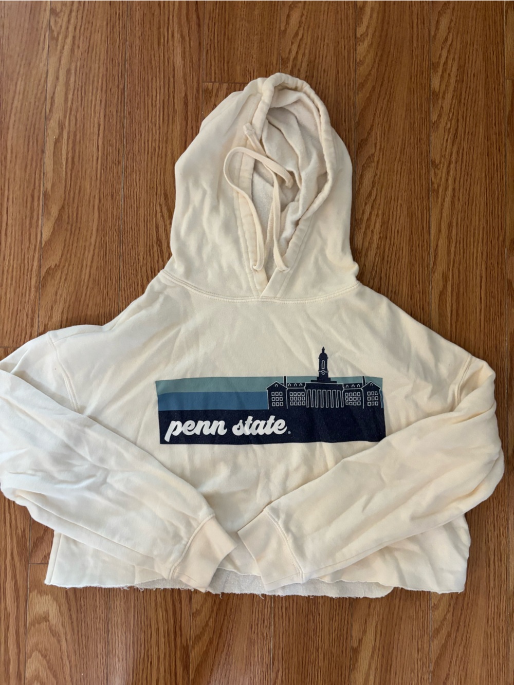 Cream 'Penn State' Graphic Cropped Hoodie
